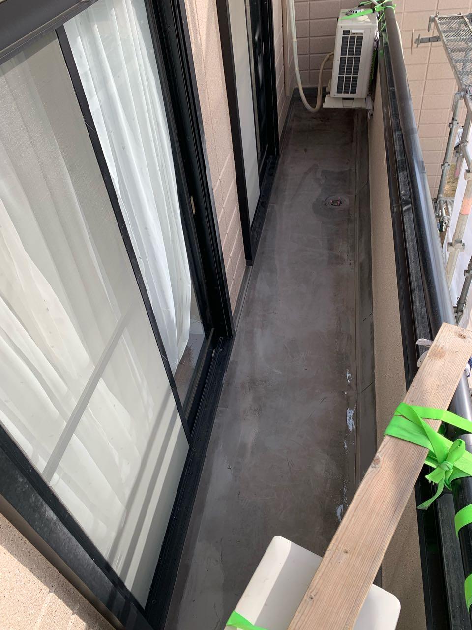 【防水工事】プライマー塗布