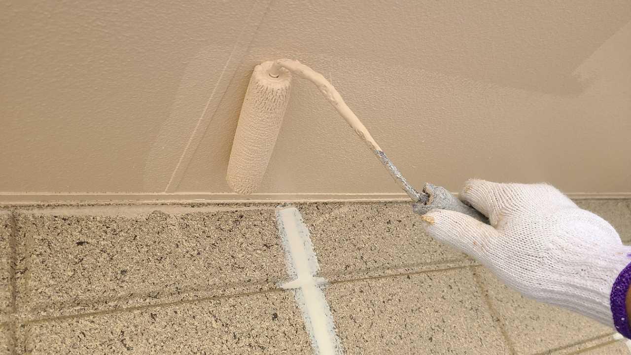 【軒天塗装】上塗り