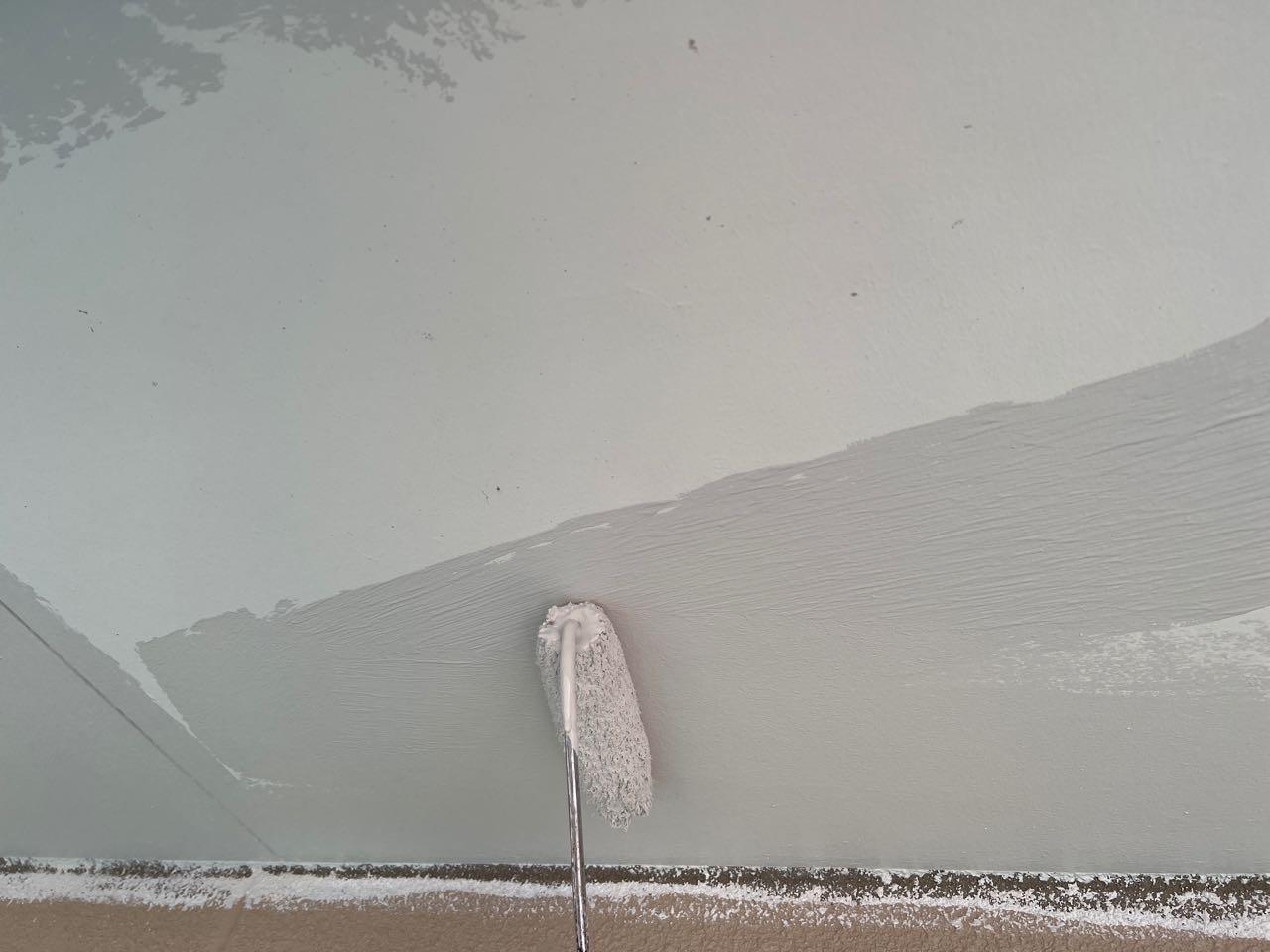 【軒天塗装】下塗り