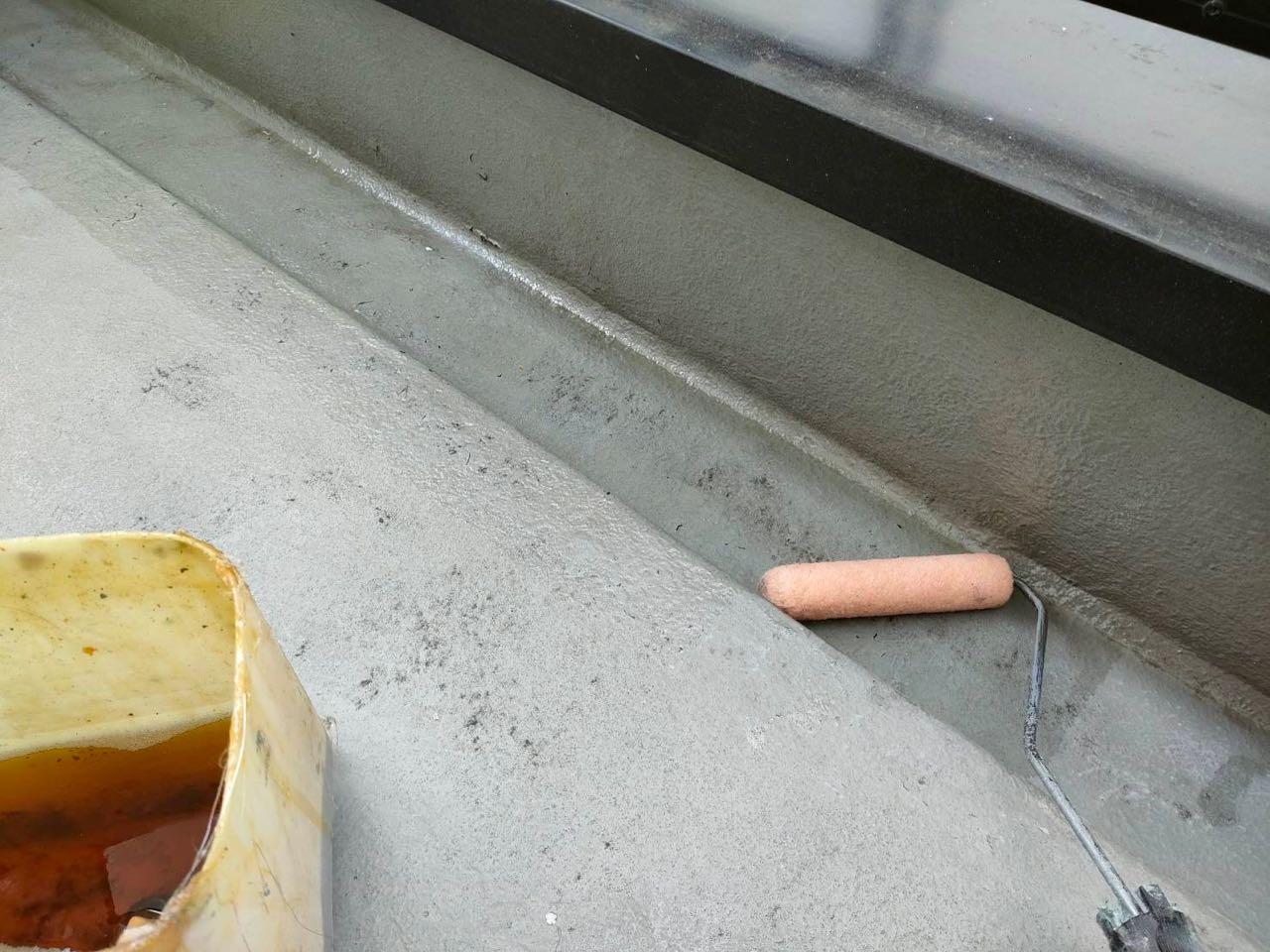 【防水工事】プライマー塗布
