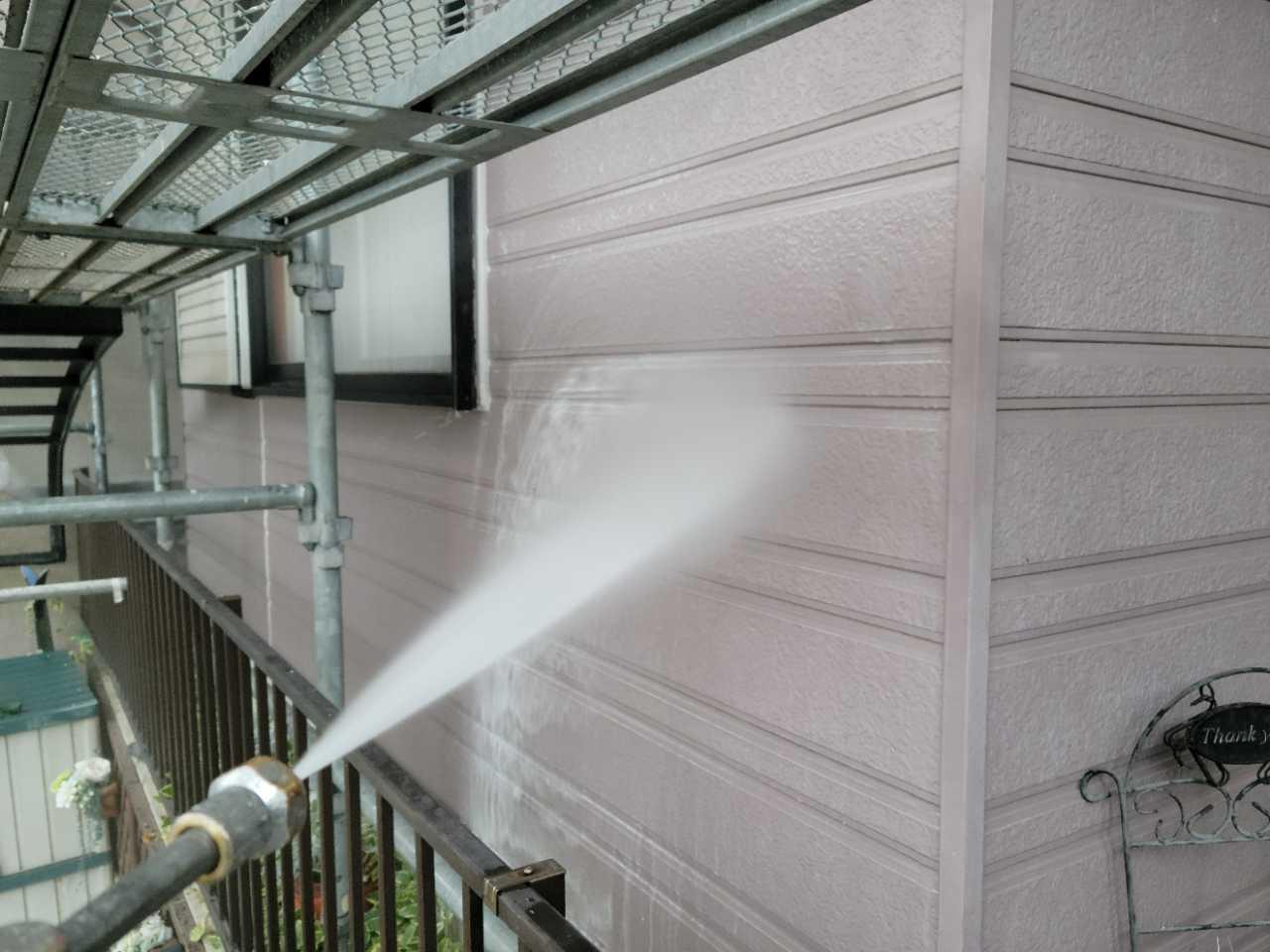 【外壁洗浄】バイオ洗剤塗布