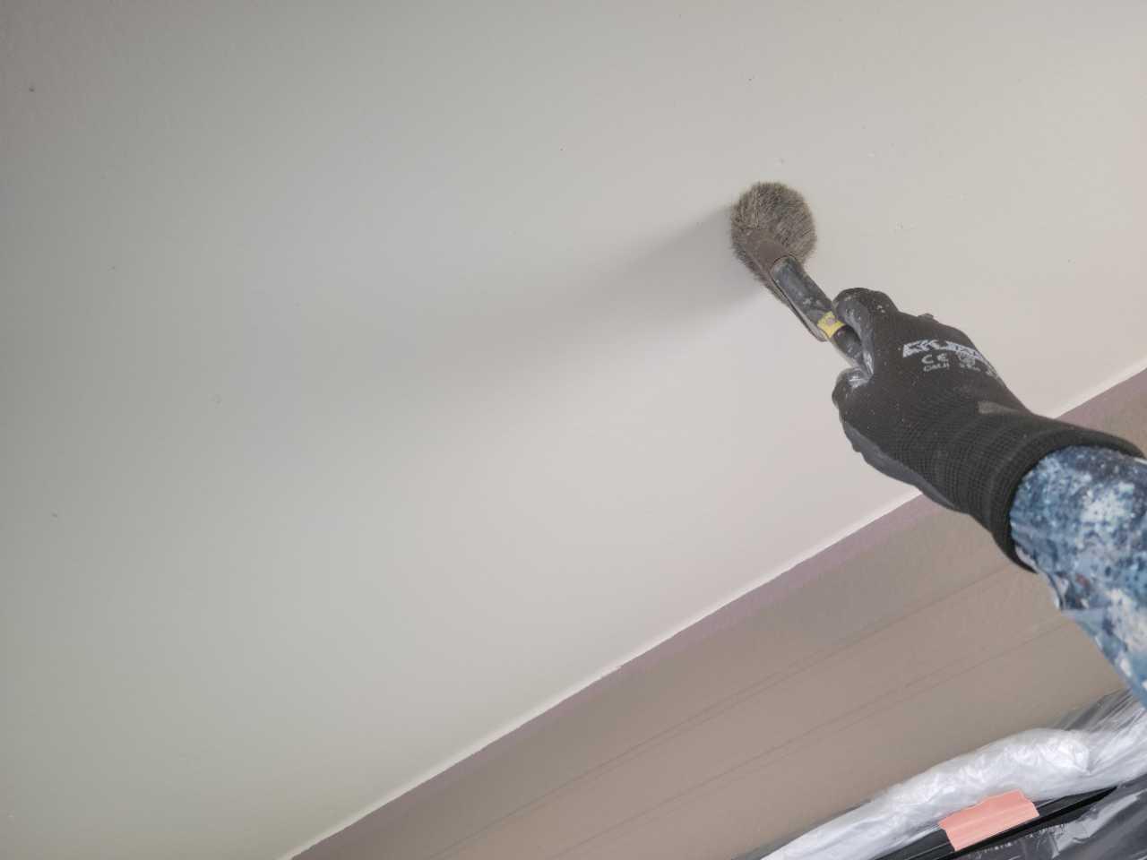 【軒天塗装】ケレン作業