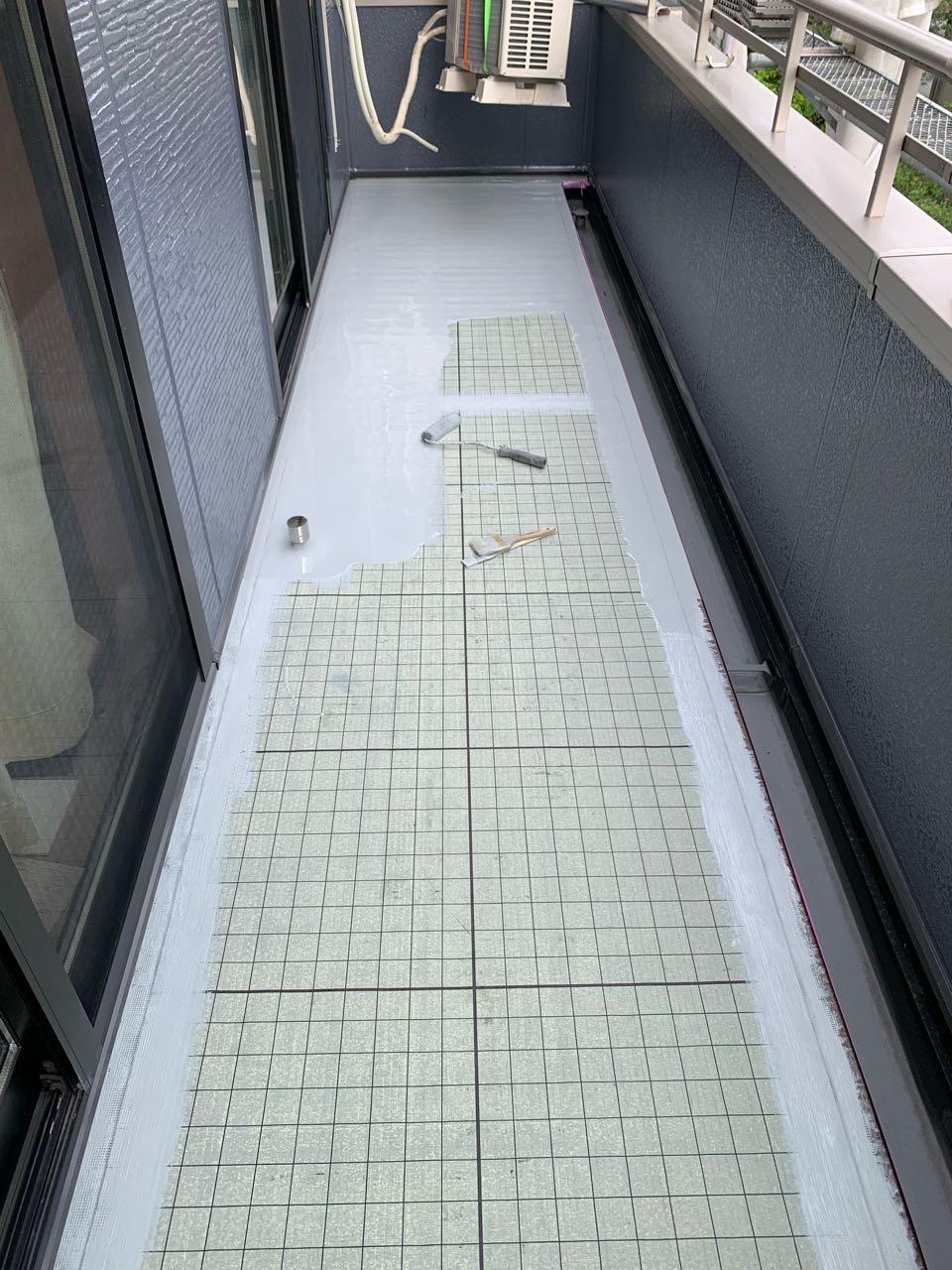 【防水工事】ウレタン防水塗布1回目