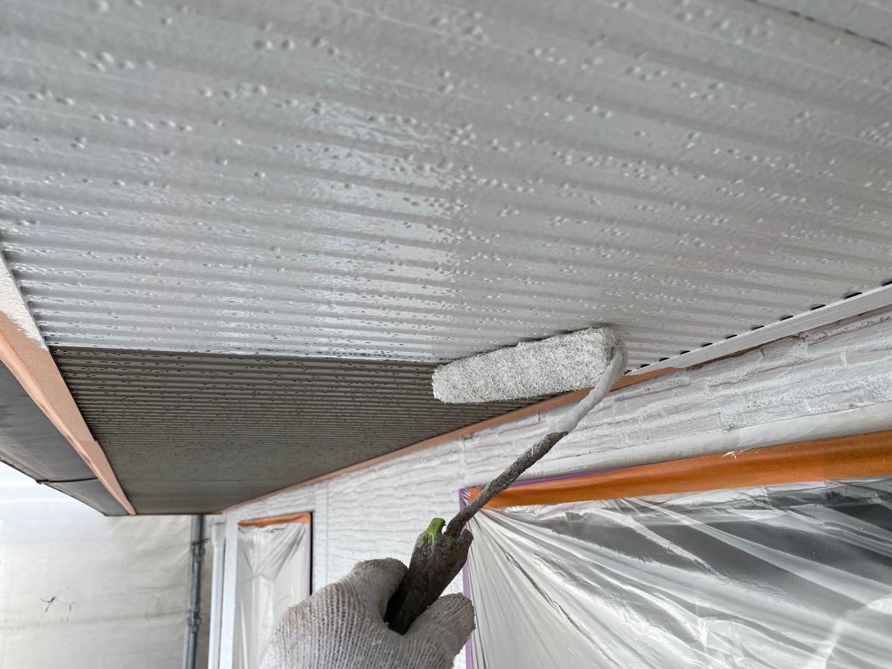 【軒天塗装】下塗り