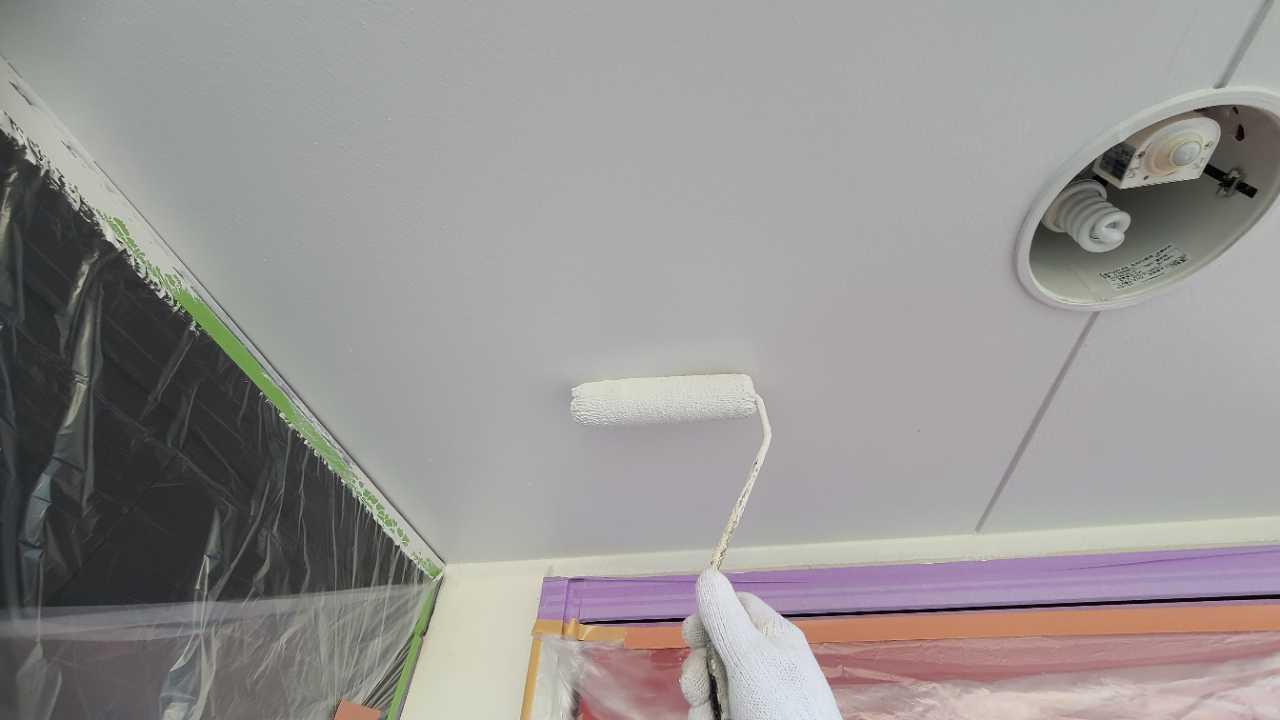 【軒天塗装】上塗り