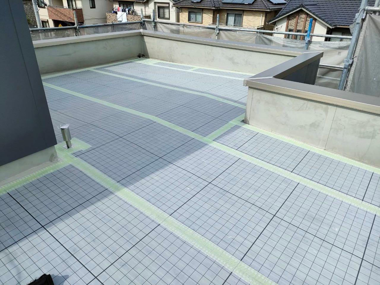 【防水工事】メッシュ貼り