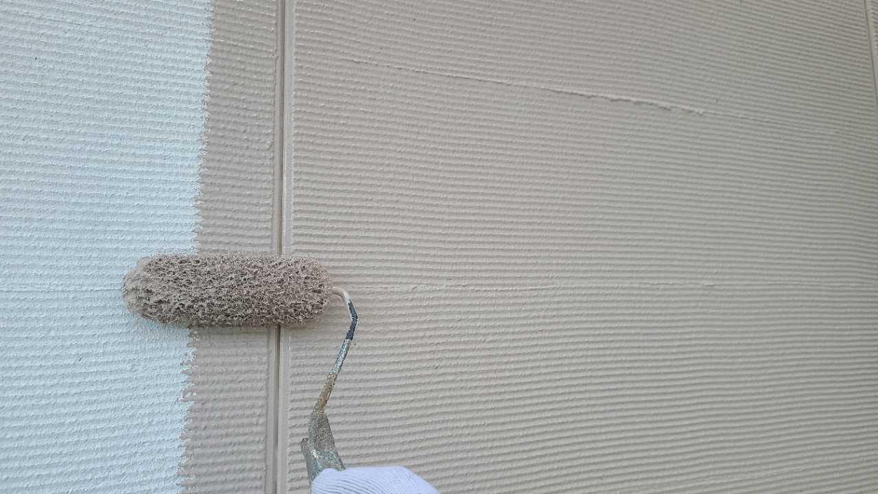 【外壁塗装2】中塗り