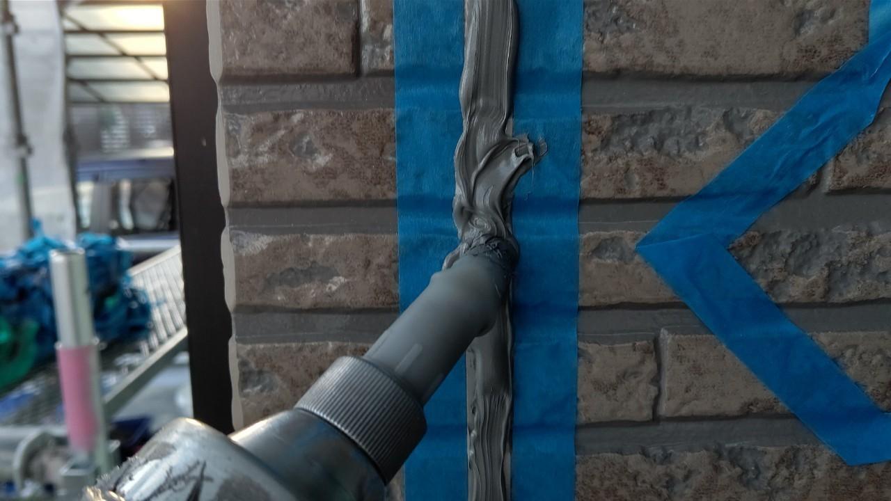 【シーリング工事】コーキング充填