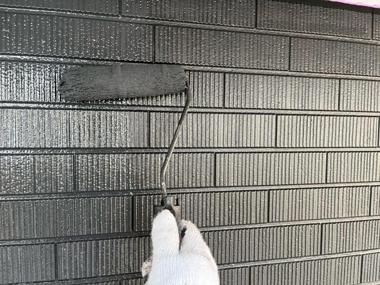 【外壁塗装2】中塗り