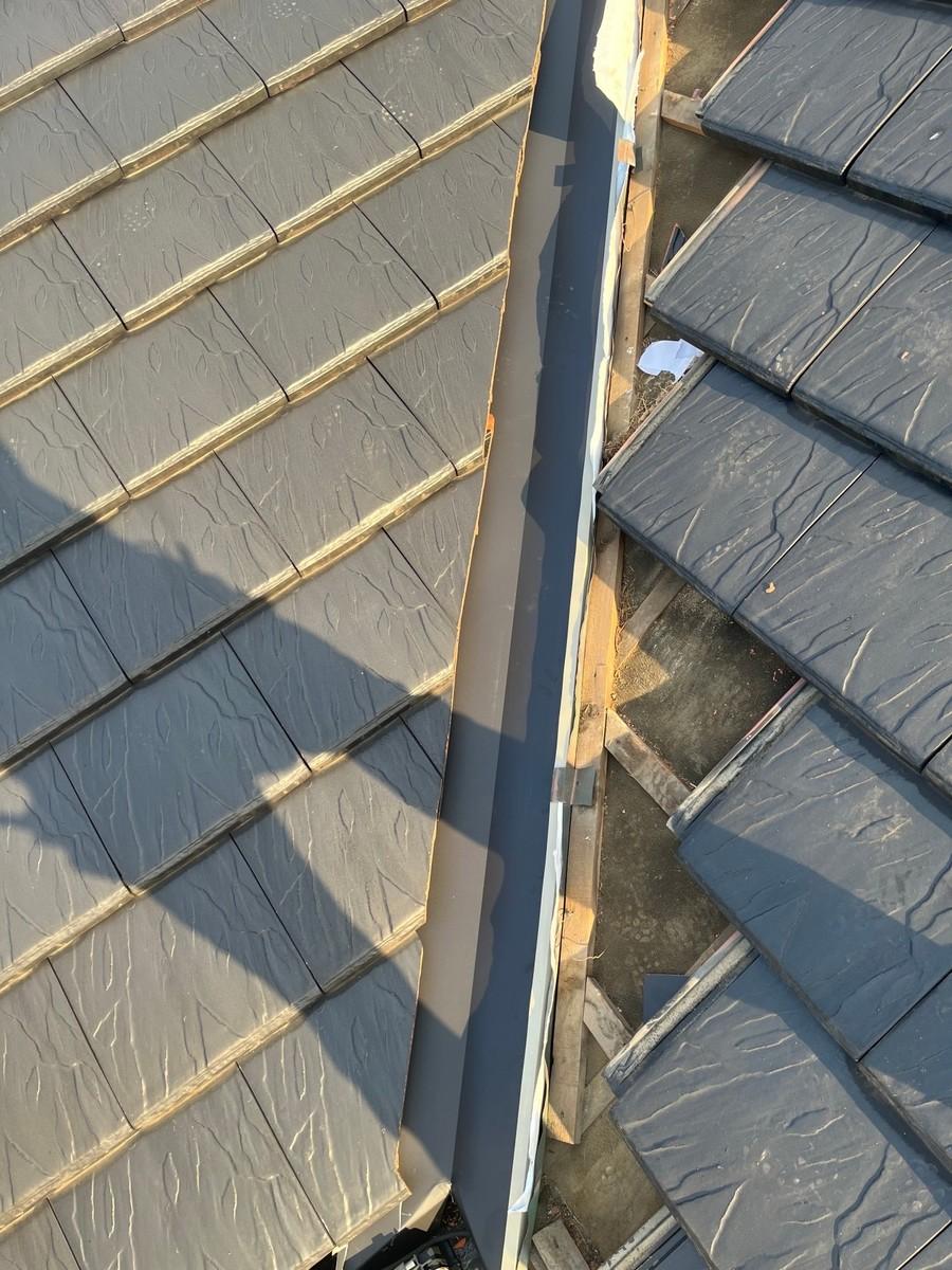 【屋根板金工事】棟撤去