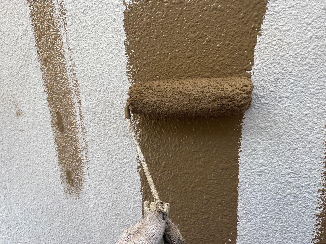 【外壁塗装2】中塗り