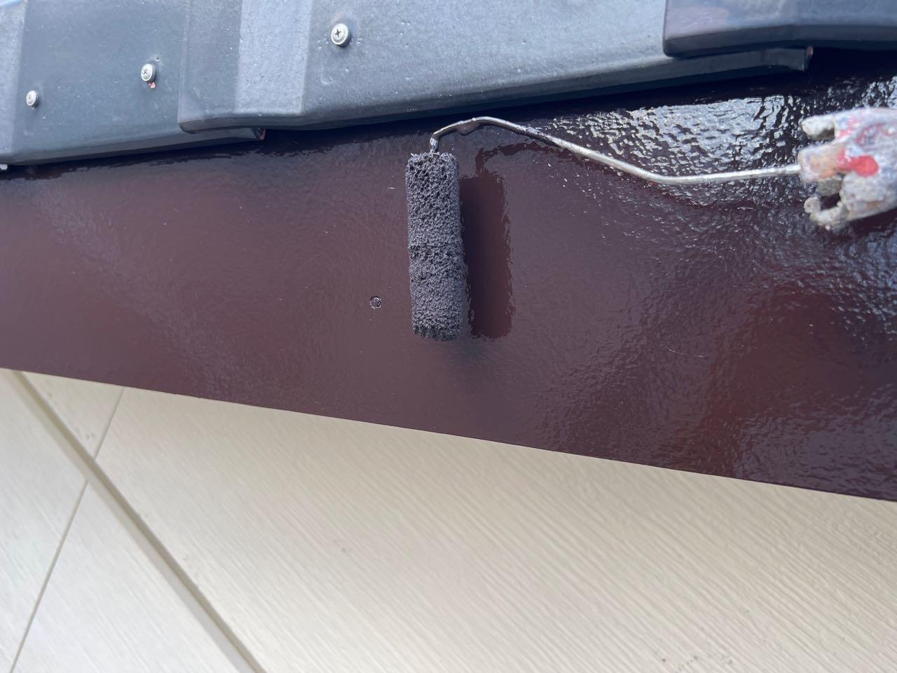 【破風・鼻隠し塗装】上塗り