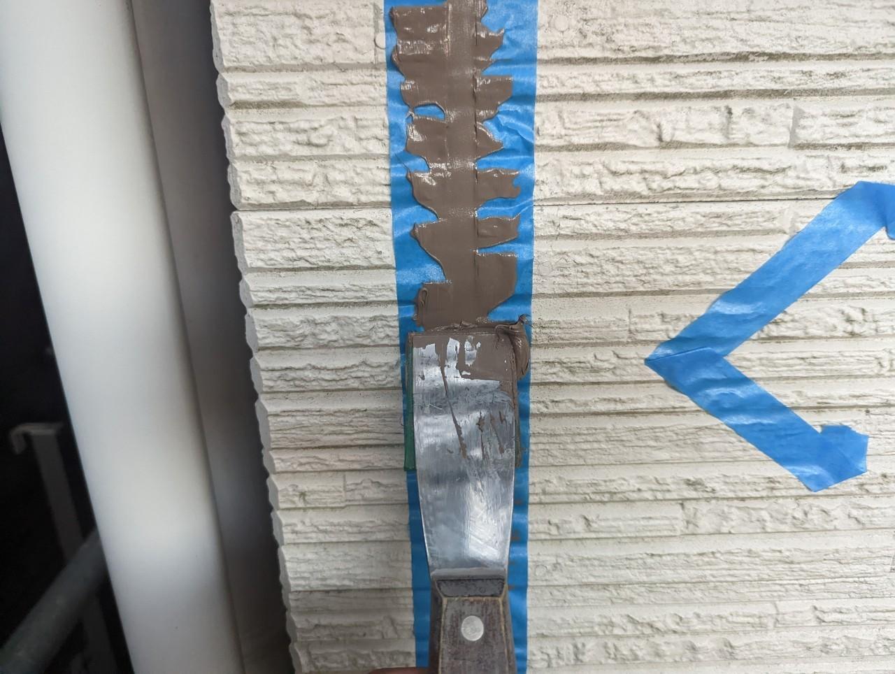 【シーリング工事】ヘラ押さえ