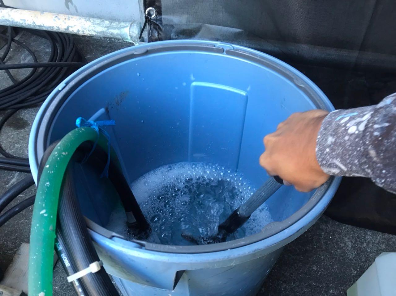 【バイオ洗剤準備】洗浄液攪拌