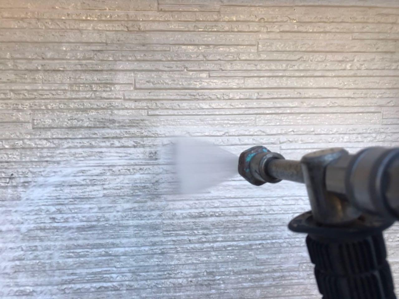 【外壁洗浄】バイオ洗剤塗布