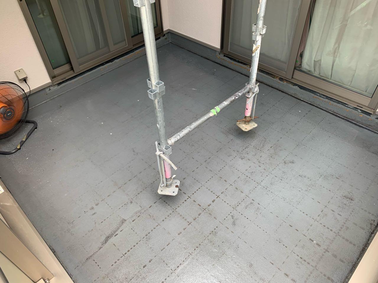 【防水工事】プライマー塗布