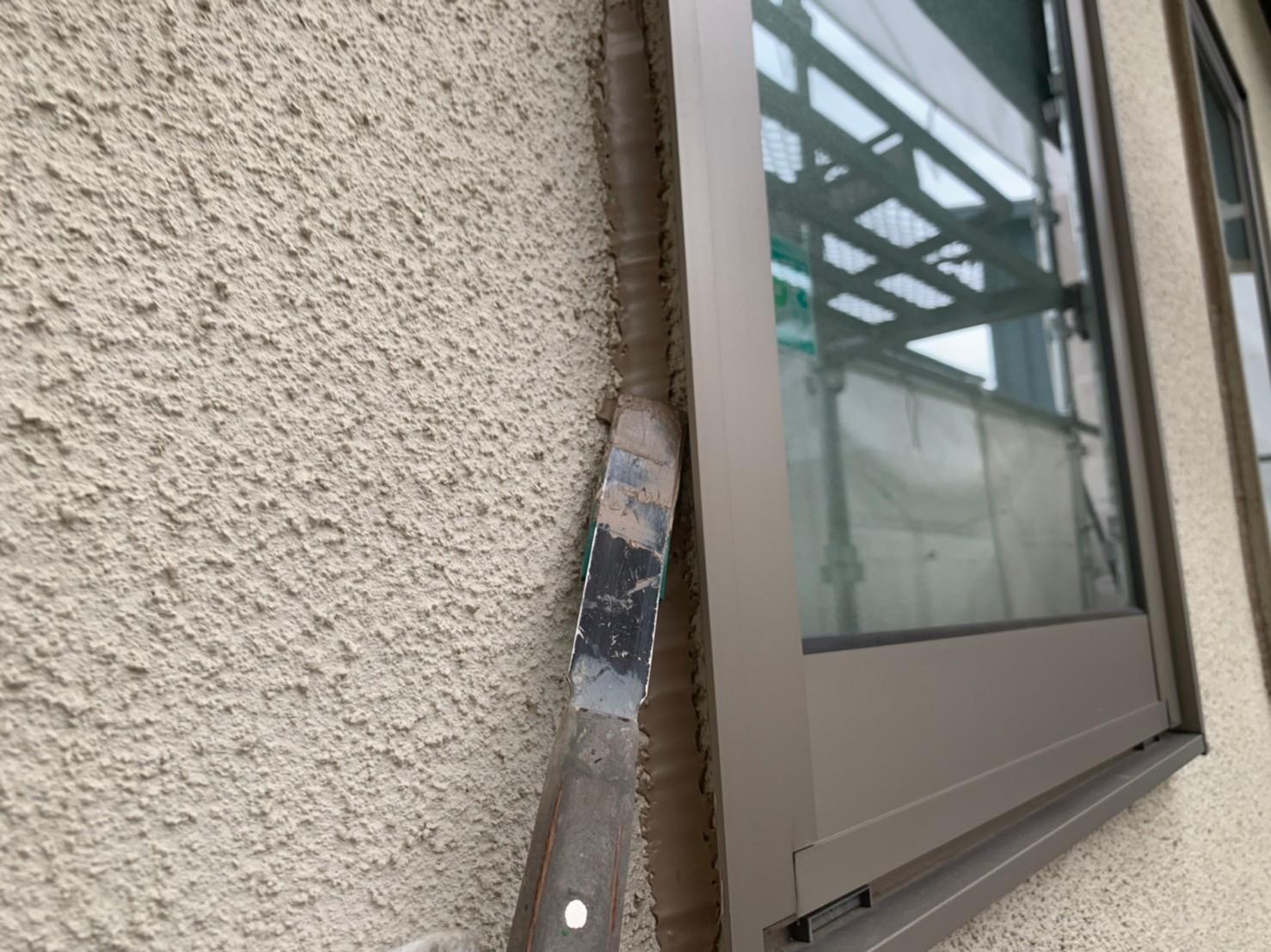 【シーリング工事】ヘラ押さえ