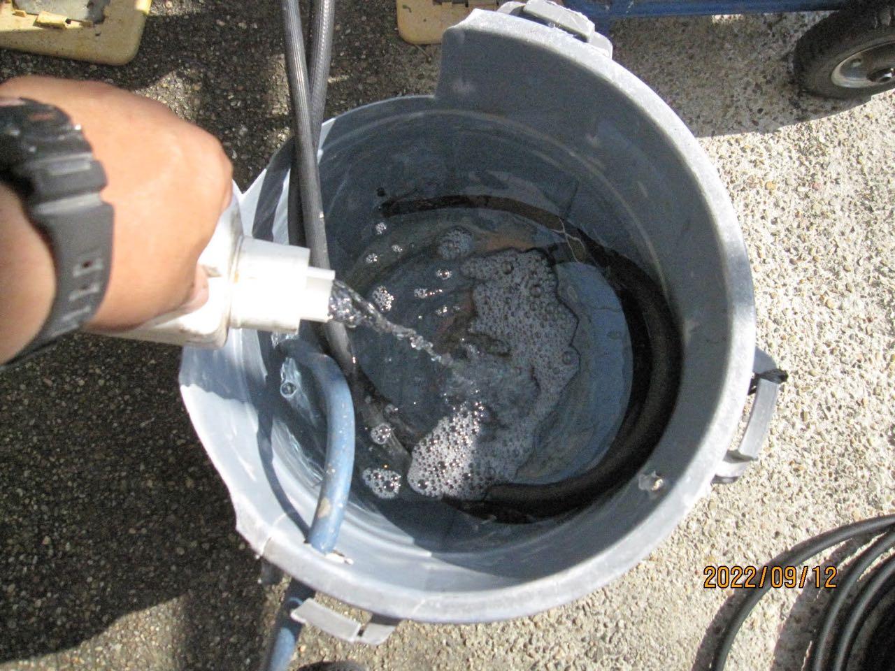 【バイオ洗剤準備】原液混入