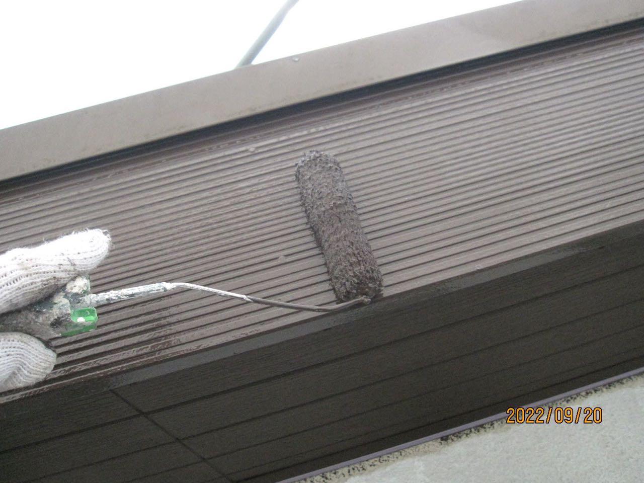 【破風・鼻隠し塗装】上塗り