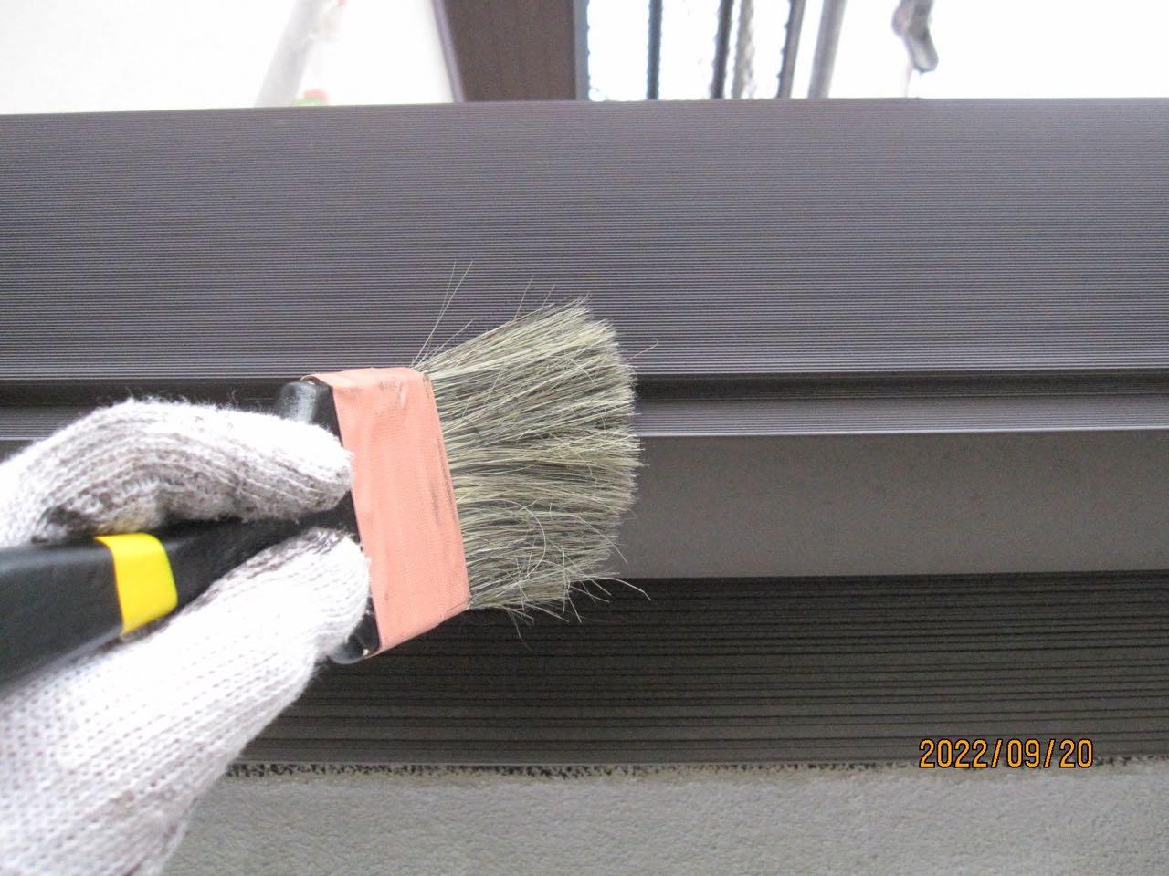 【雨樋塗装】ケレン作業