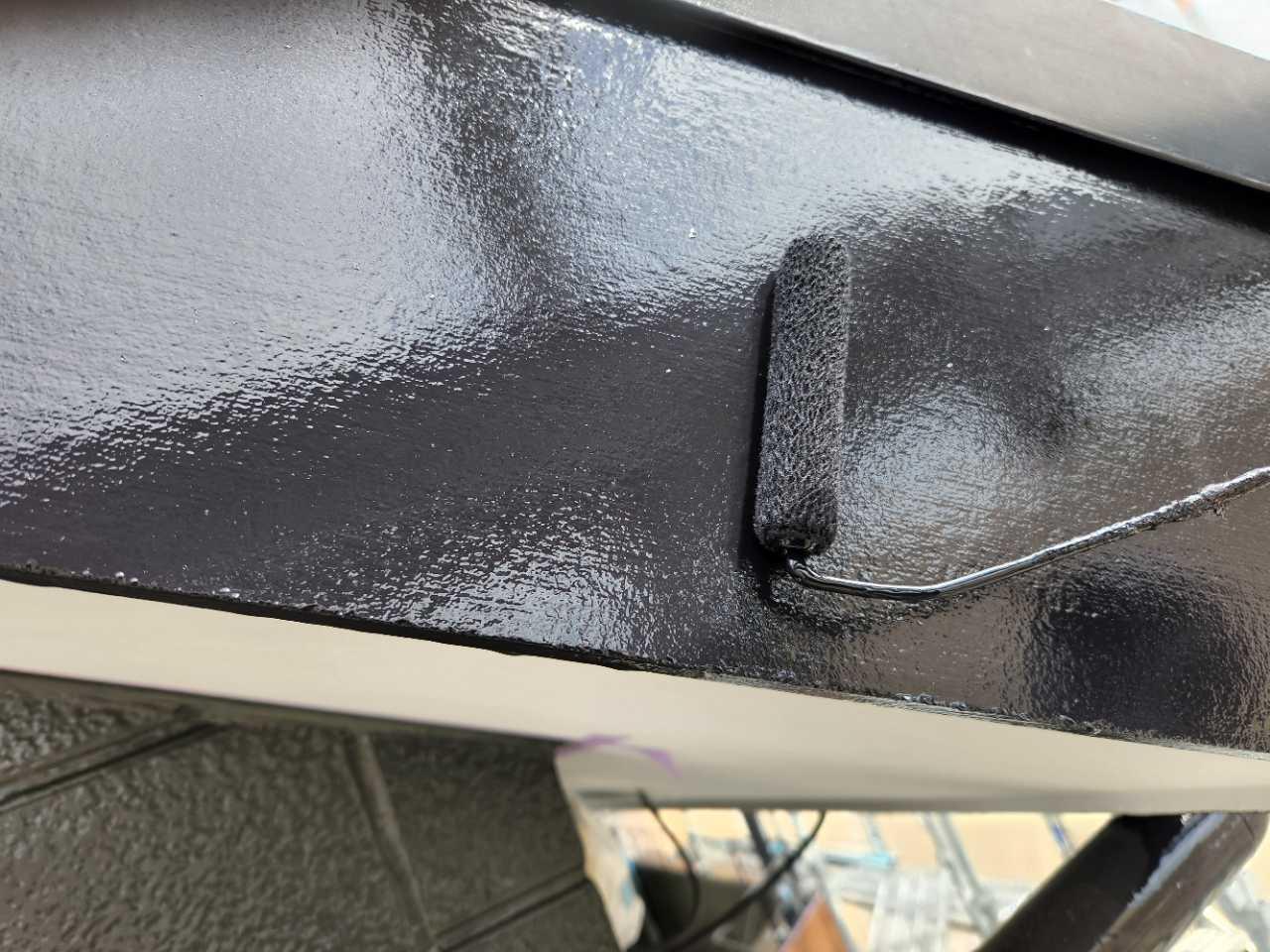 【破風・鼻隠し塗装】上塗り