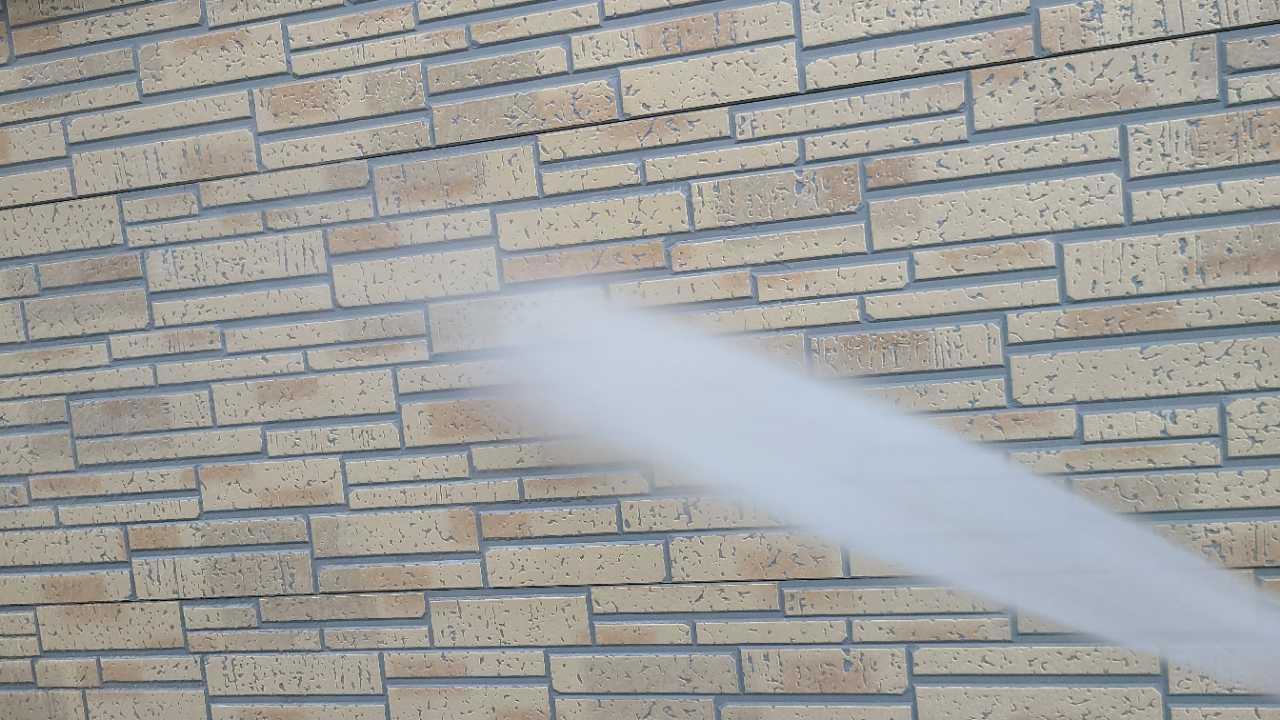 【外壁洗浄】バイオ洗剤塗布