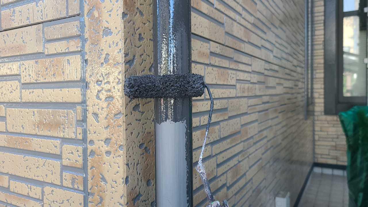 【雨樋塗装】下塗り