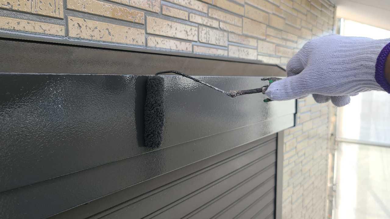 【シャッターボックス塗装】上塗り