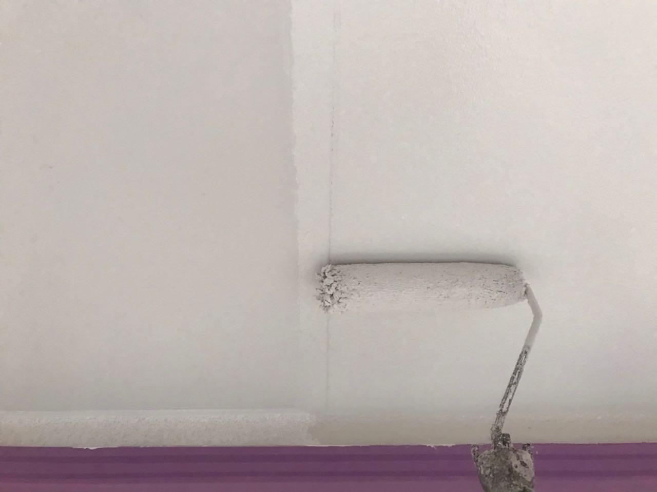 【軒天塗装】下塗り