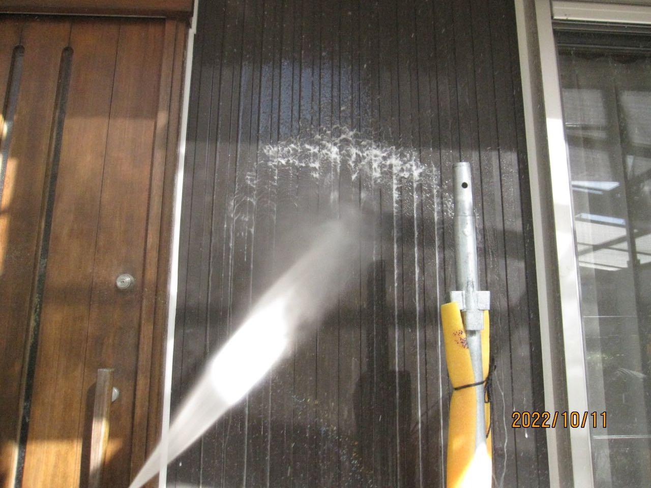 【外壁洗浄】バイオ洗剤塗布