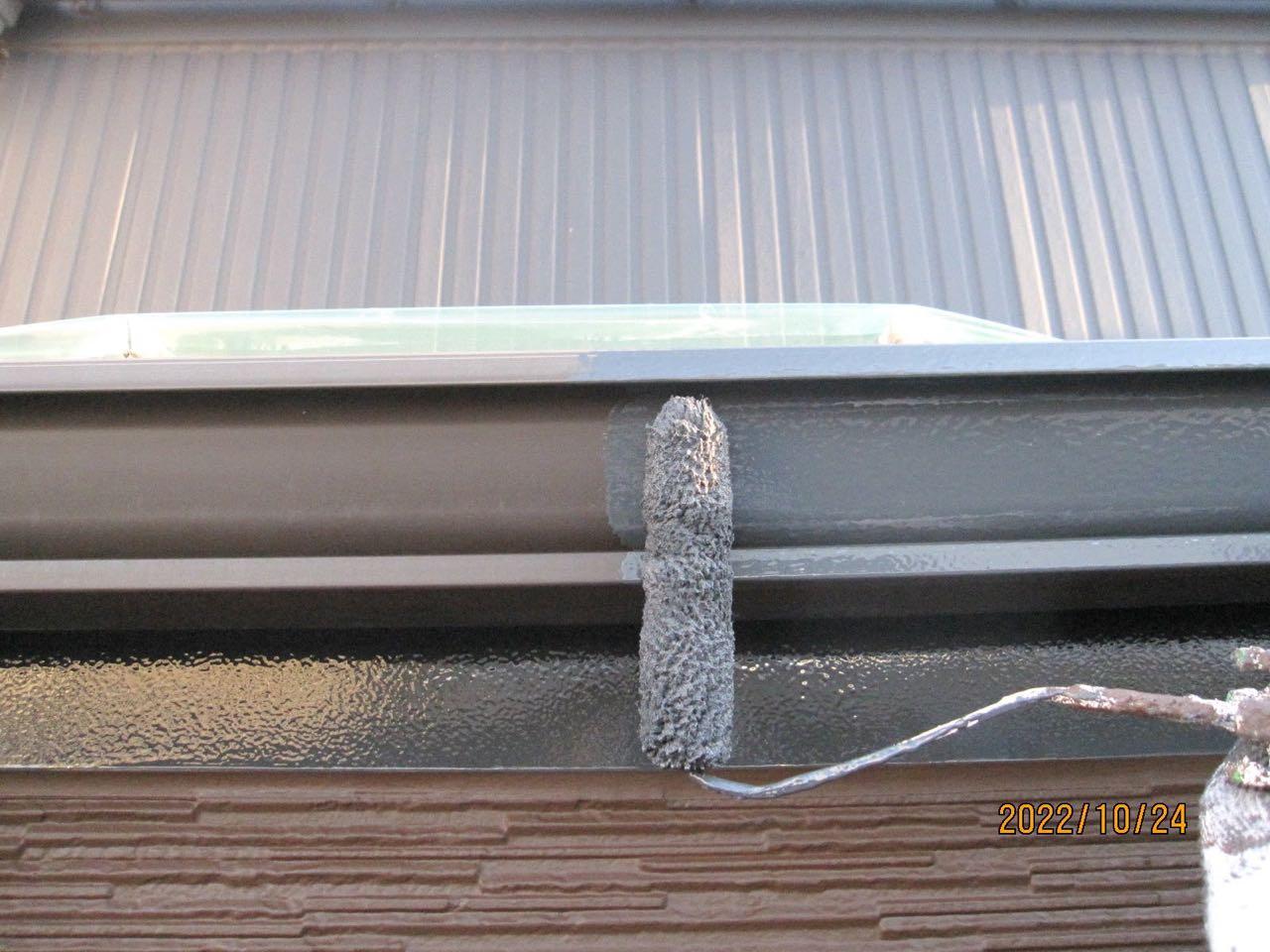 【雨樋塗装】下塗り