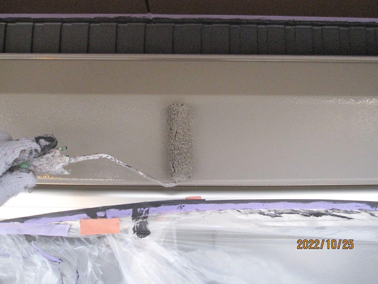 【シャッターボックス塗装】上塗り