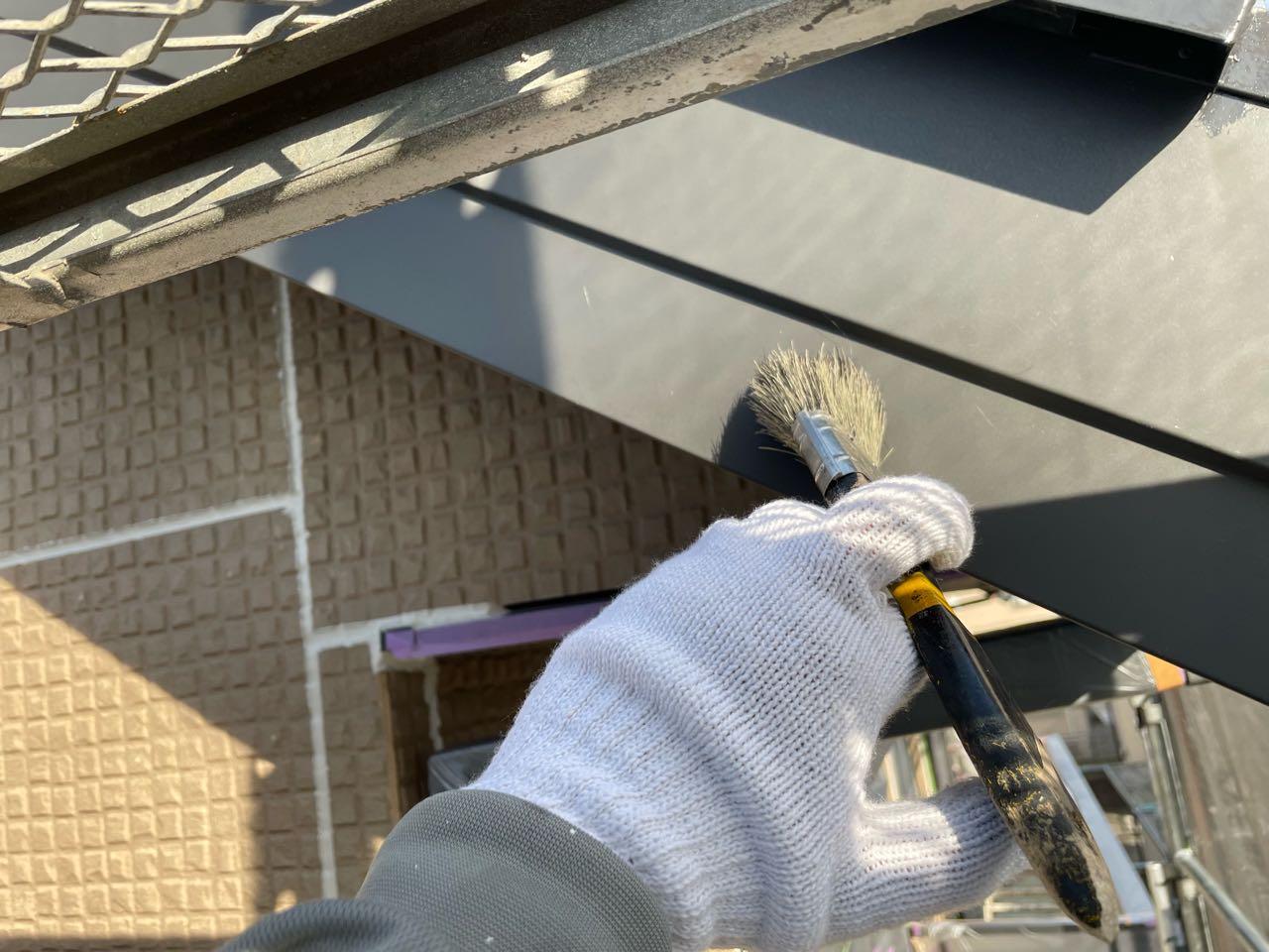 【破風・鼻隠し塗装】ケレン作業