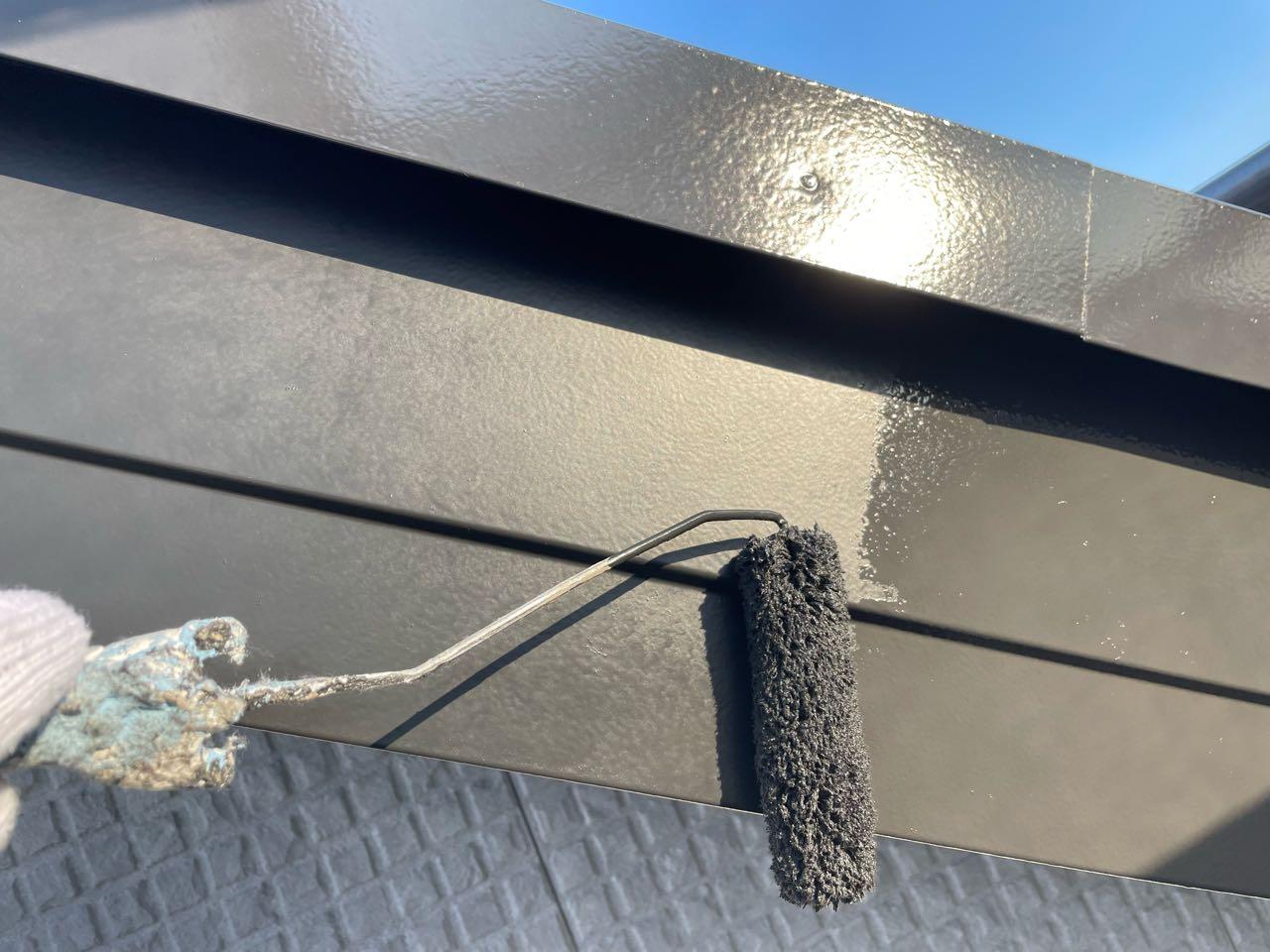 【破風・鼻隠し塗装】上塗り