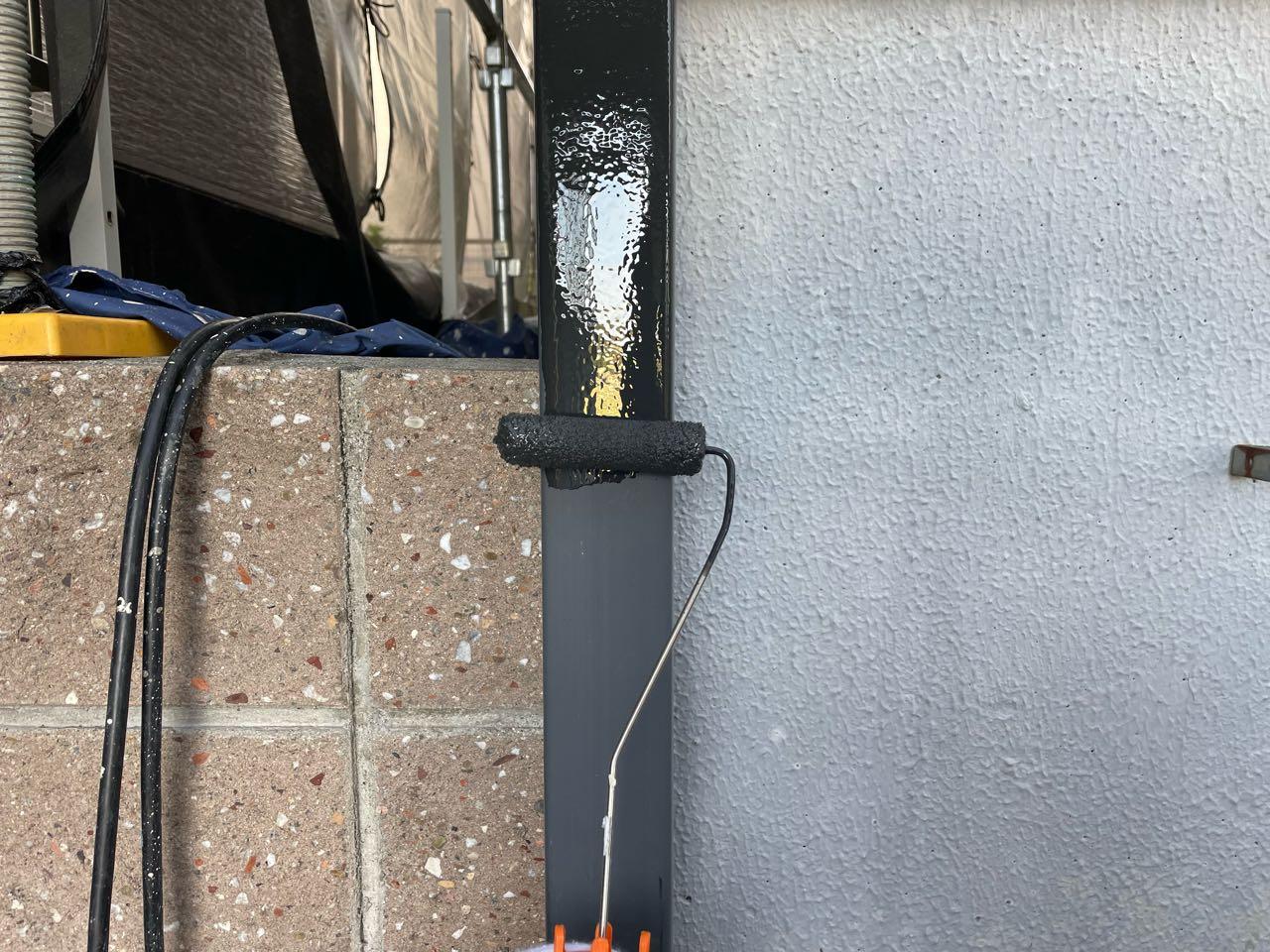 【雨樋塗装】下塗り