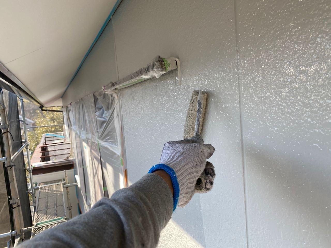 【外壁塗装1】上塗り