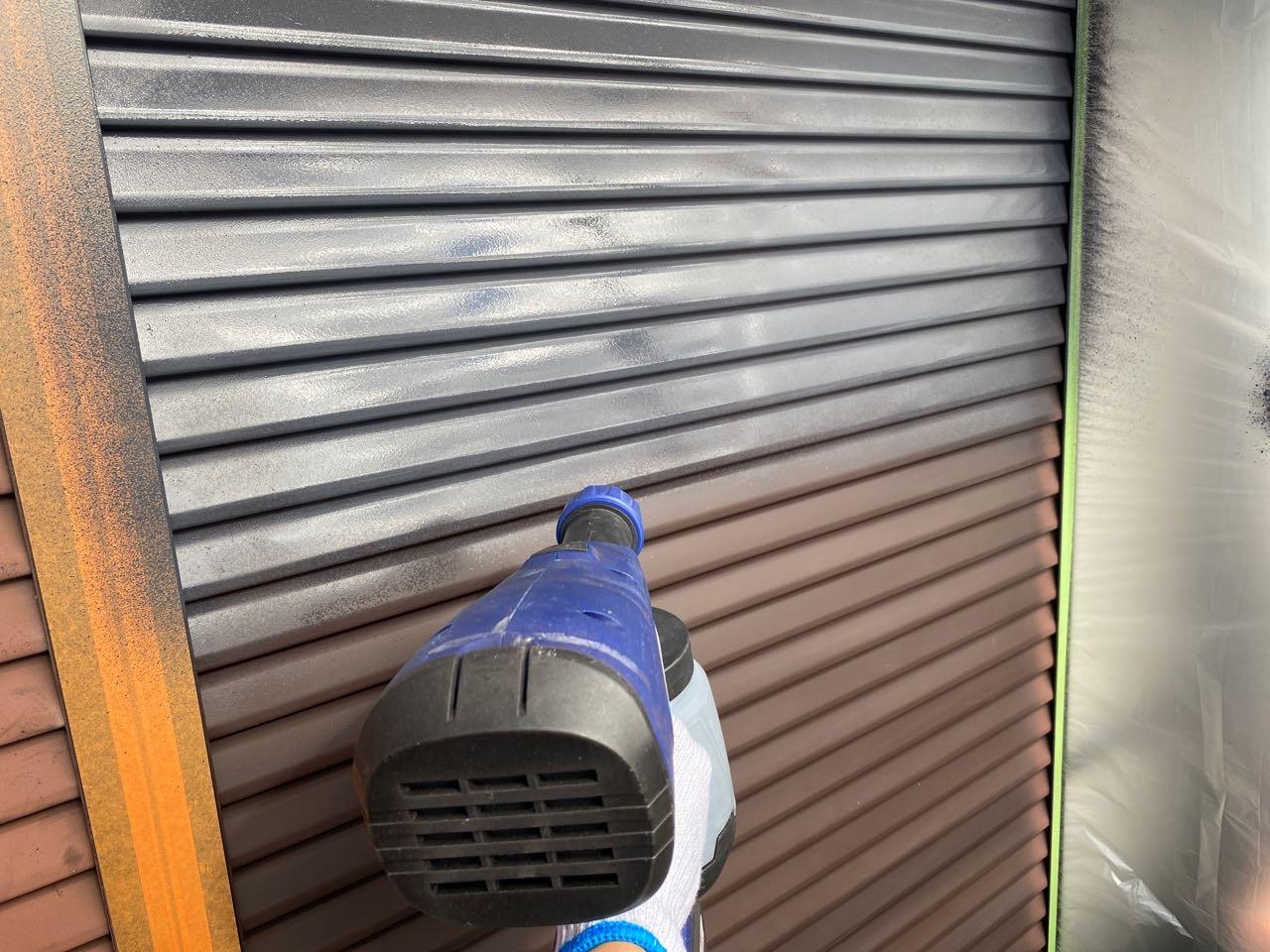 【雨戸塗装】下塗り