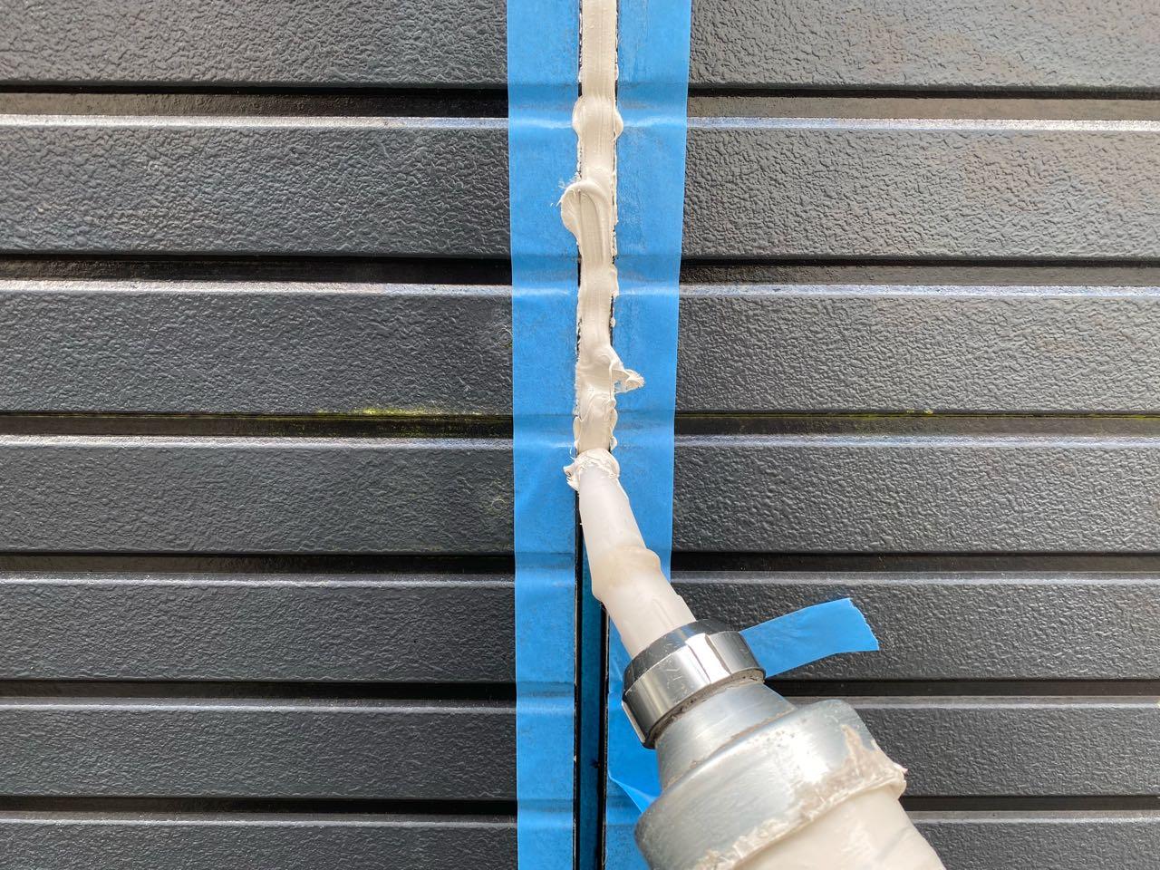 【シーリング工事】コーキング充填