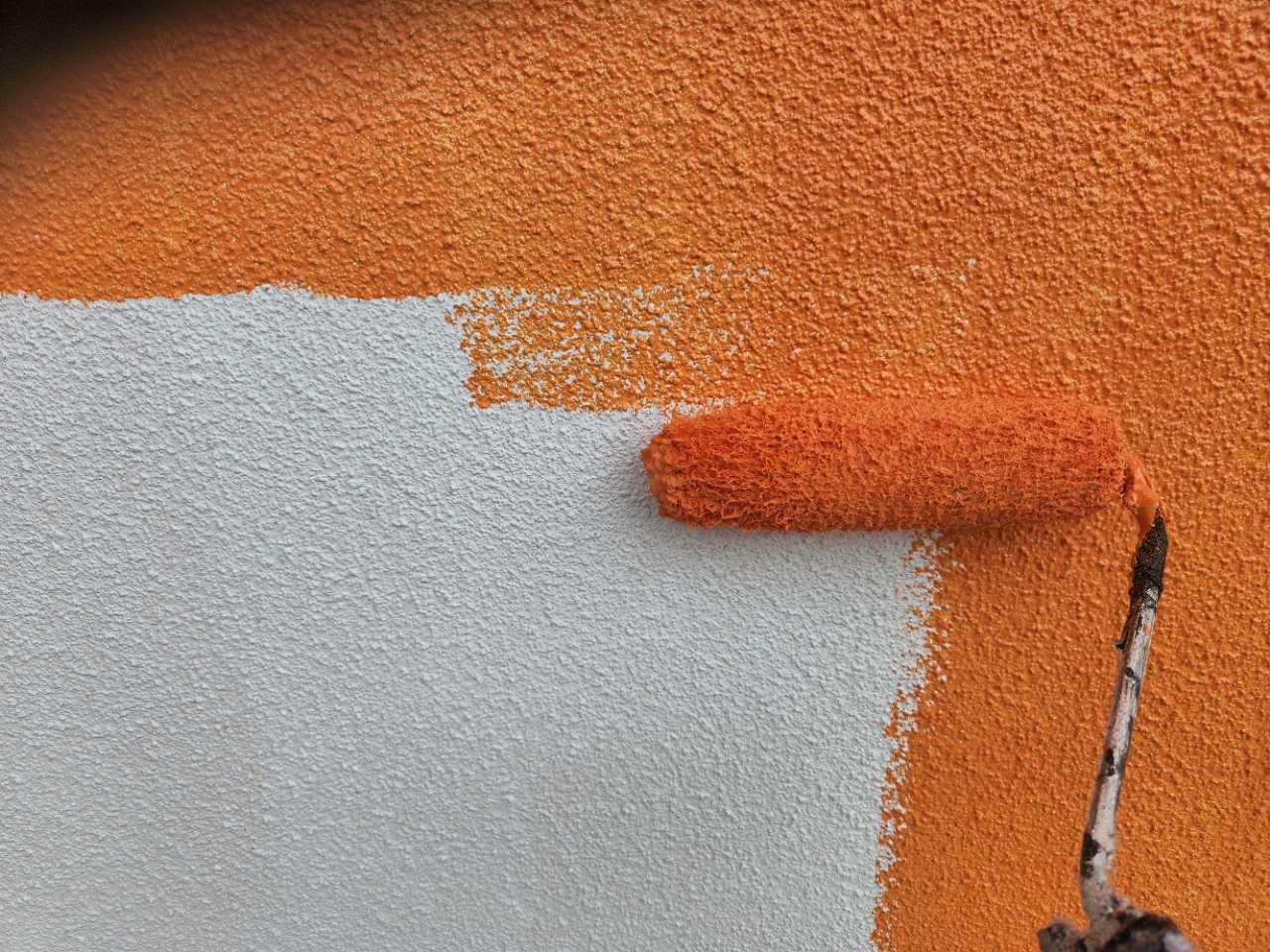 【外壁塗装1】中塗り