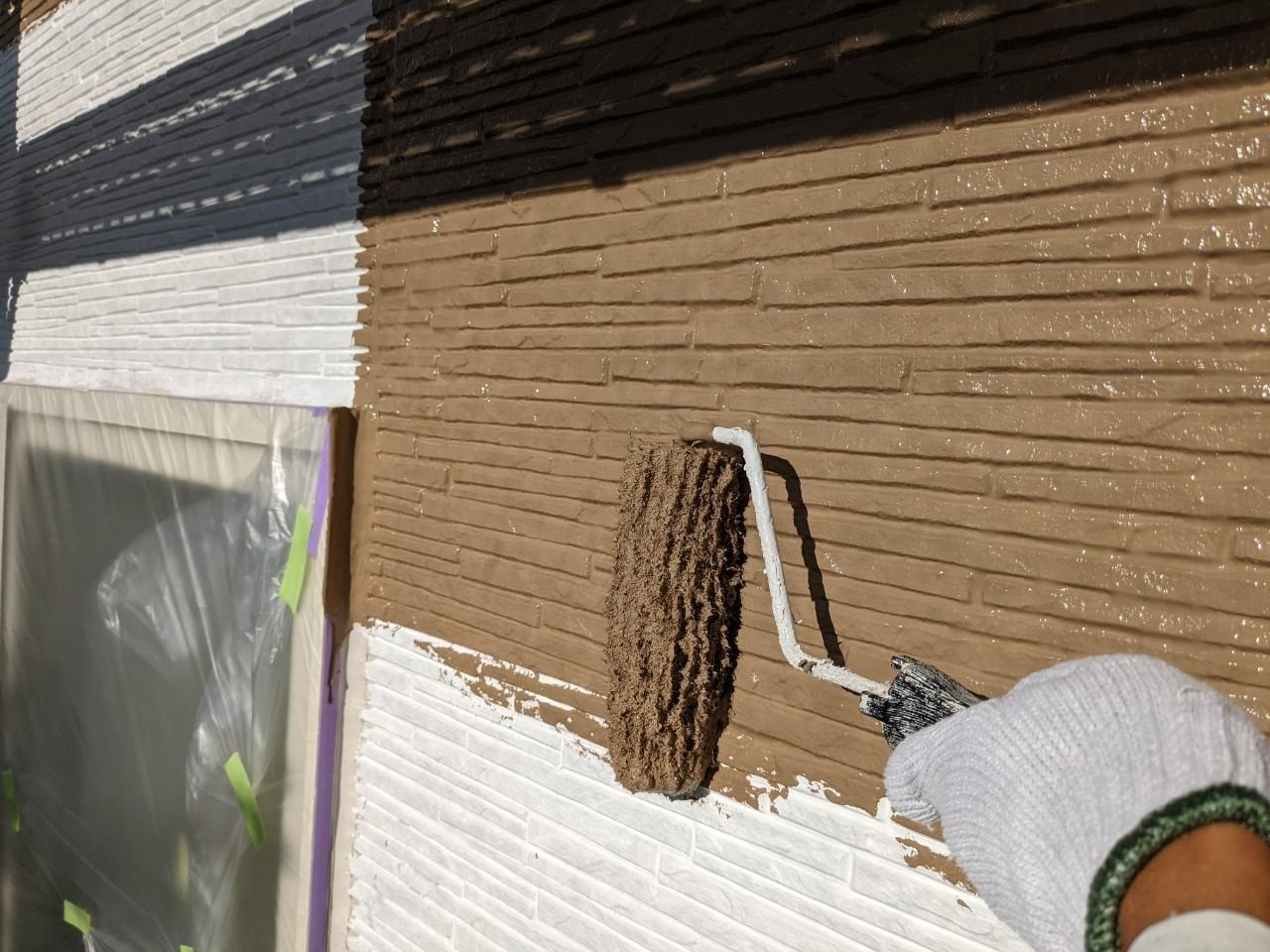 【外壁塗装2】中塗り