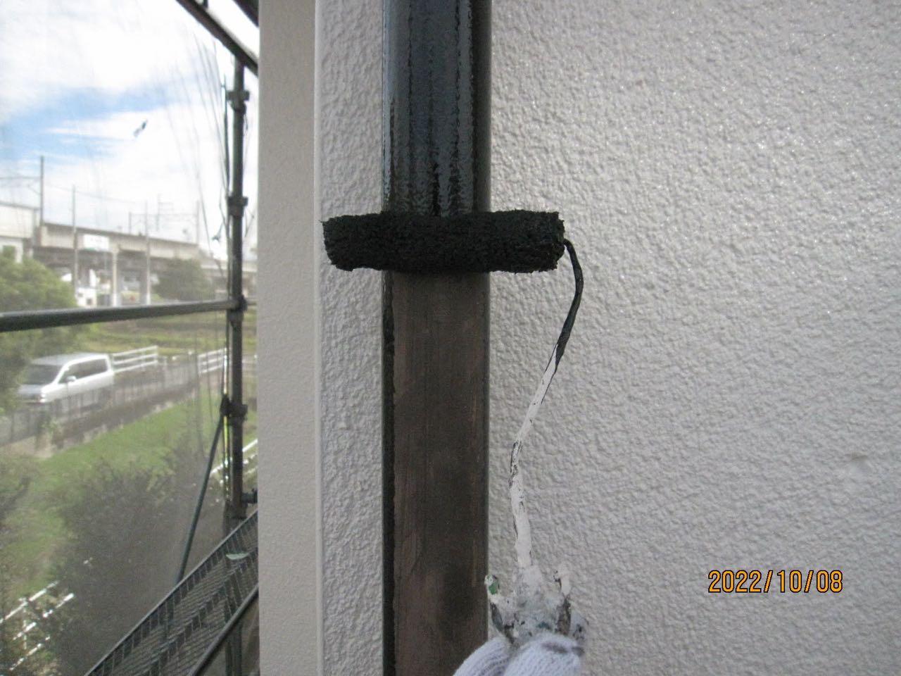 【雨樋塗装】下塗り
