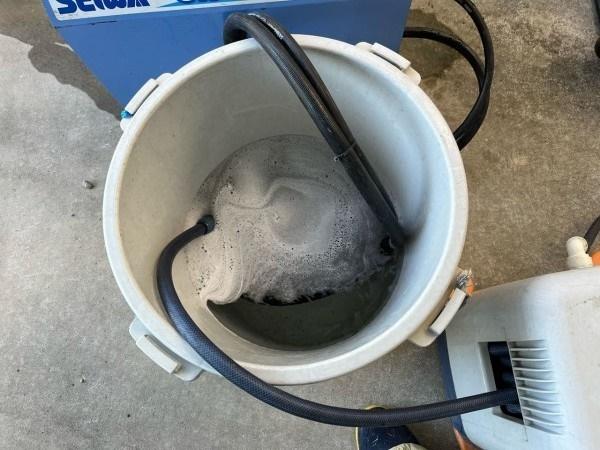 【バイオ洗剤準備】洗浄液攪拌