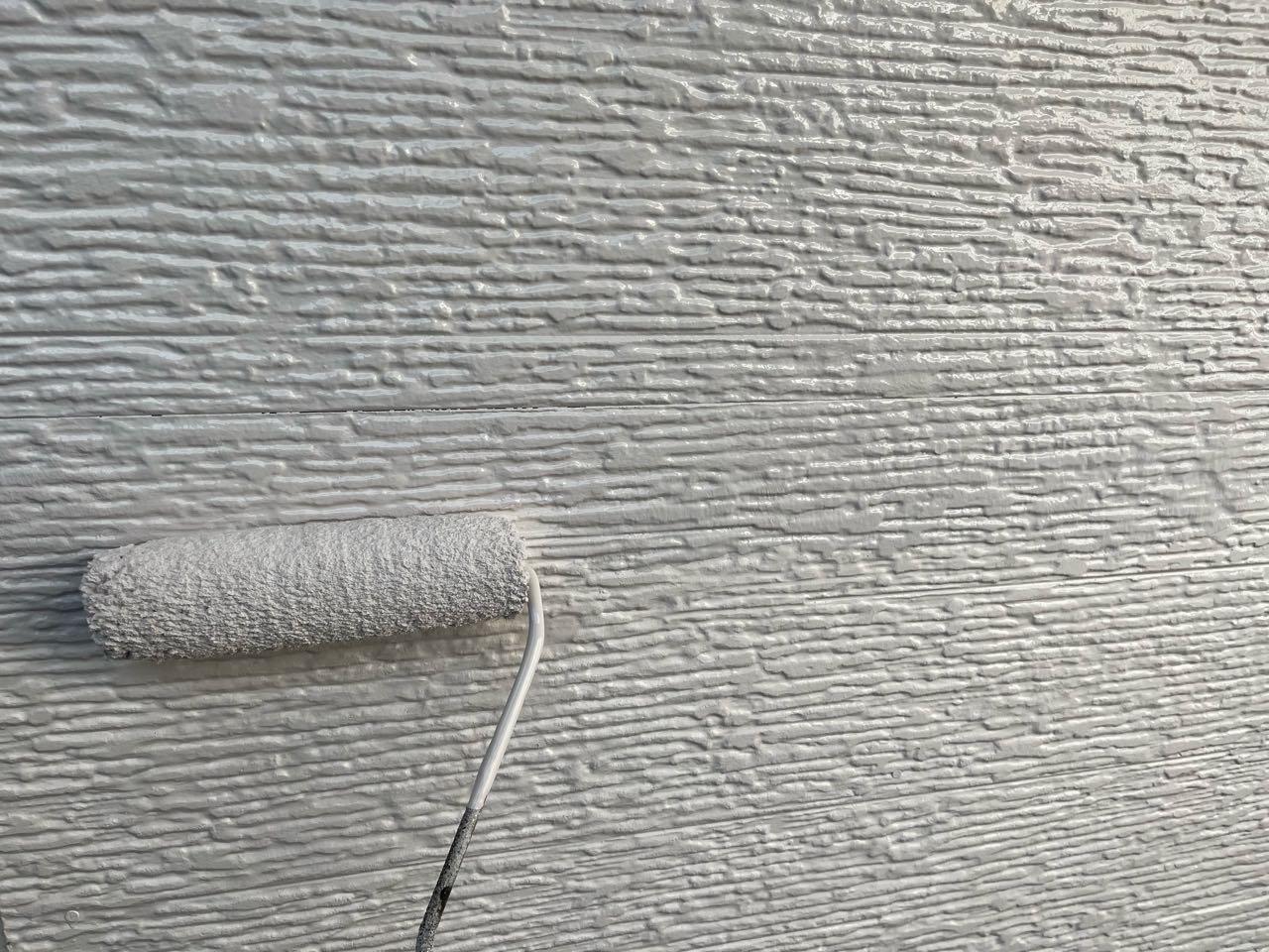 【外壁塗装1】中塗り