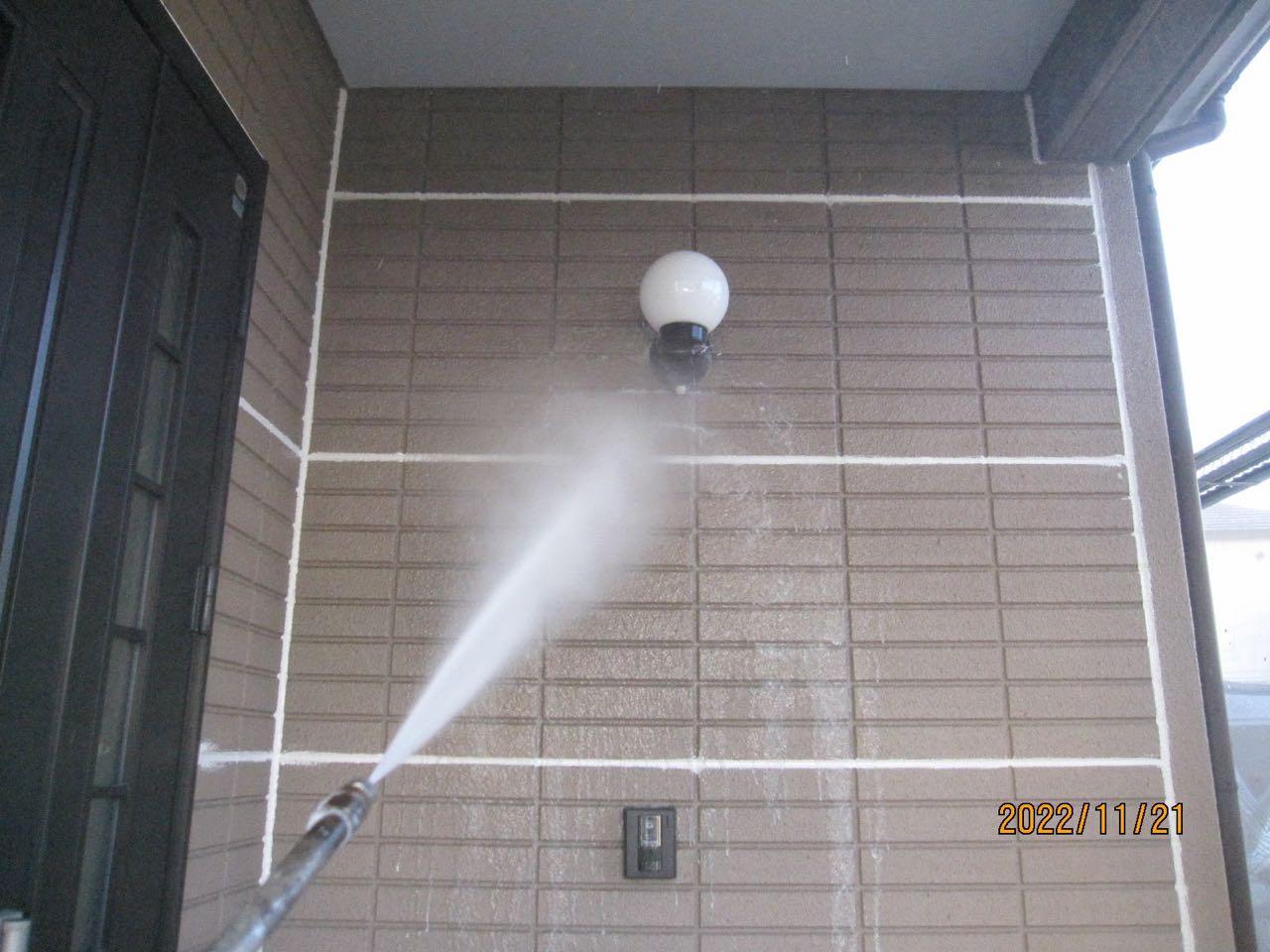 【外壁洗浄】バイオ洗剤塗布