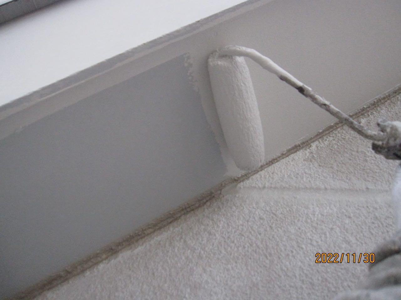 【軒天塗装】下塗り