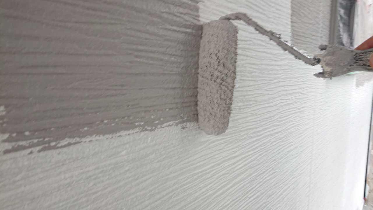 【外壁塗装1】中塗り