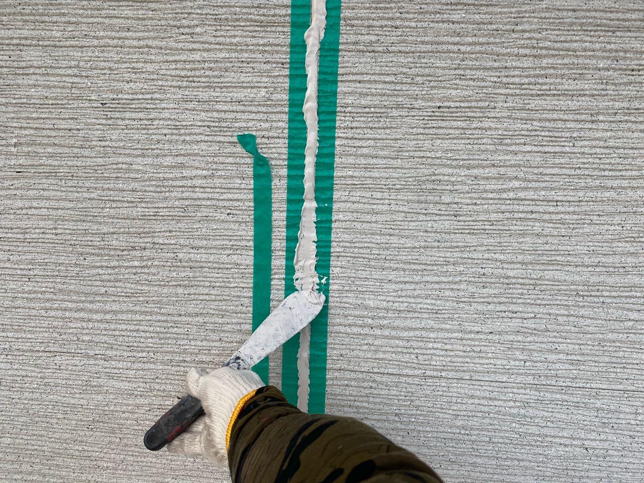 【シーリング工事】ヘラ押さえ