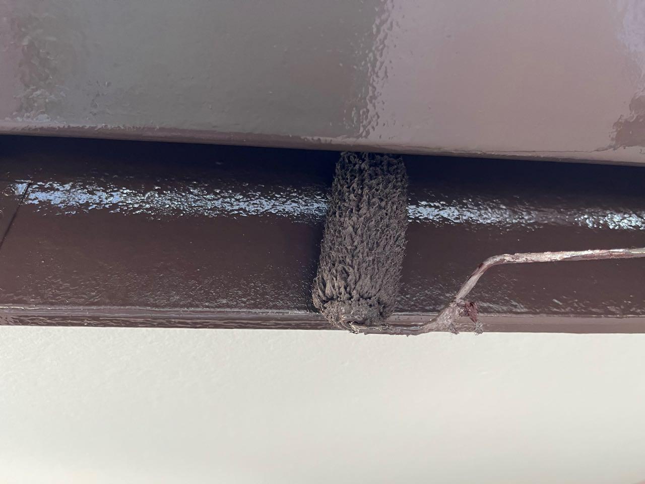 【破風・鼻隠し塗装】上塗り