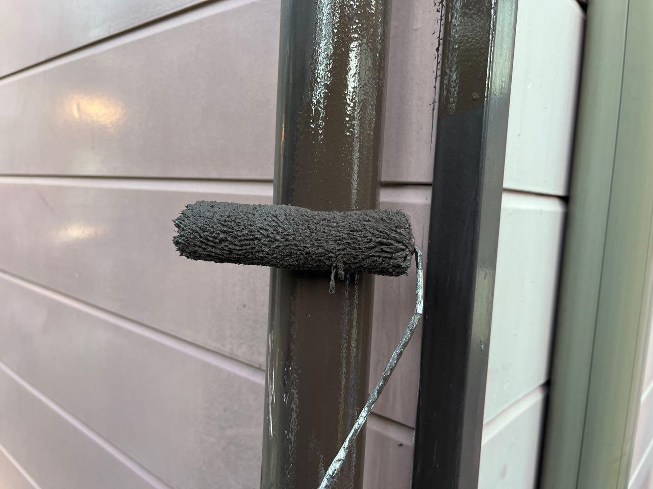 【雨樋塗装】下塗り