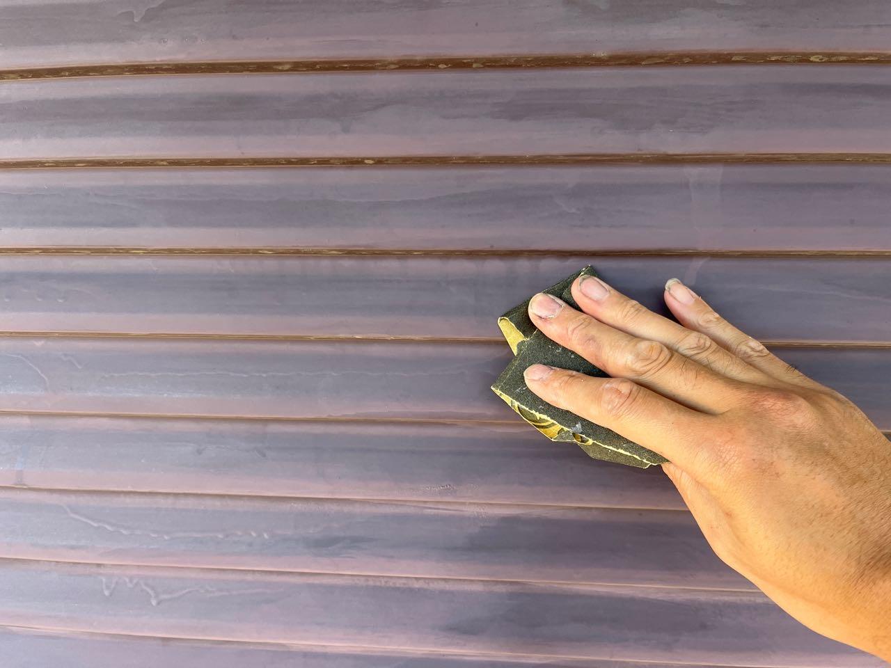 【雨戸塗装】ケレン作業